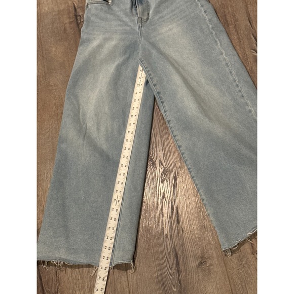 78 & Sunny Women's Wide Leg Cropped Jeans Light Wash Raw Hem Size‎ 8 - Picture 2 of 4